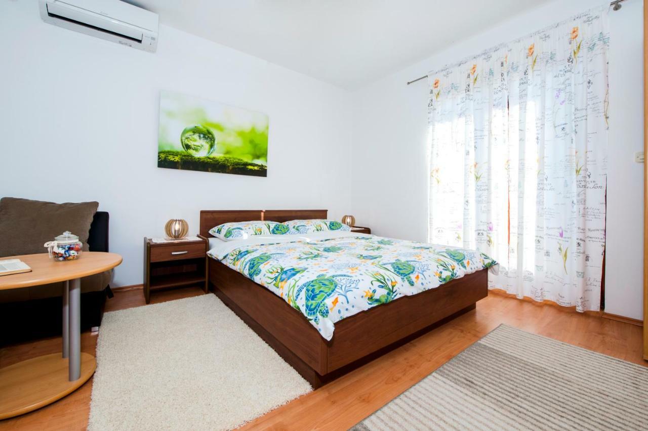 Apartman Gala Ρόβινι Εξωτερικό φωτογραφία
