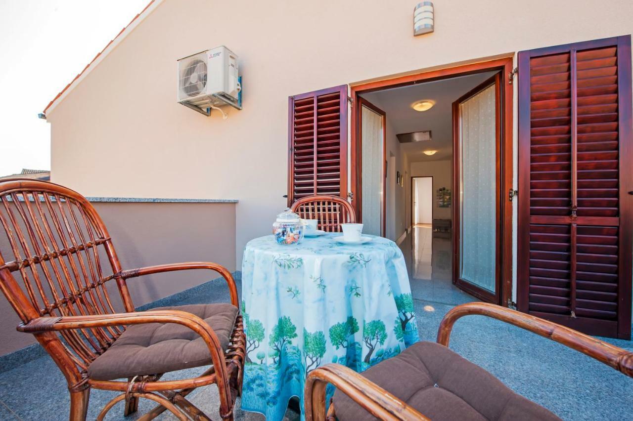 Apartman Gala Ρόβινι Εξωτερικό φωτογραφία